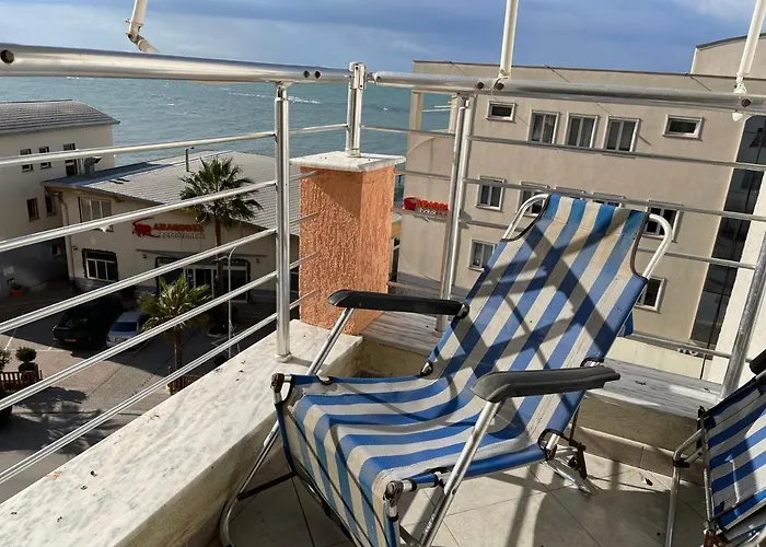 Sea View Apartment/Beach/City Center/Wifi